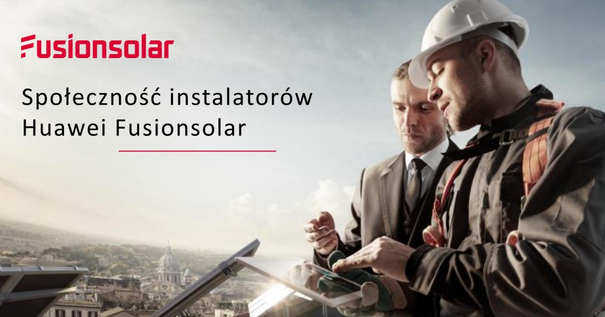 Instalator oraz projektant w trakcie instalacji systemu PV.